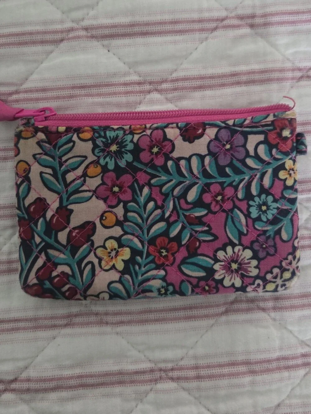 Vera Bradley Floral ID Wallet in Pink